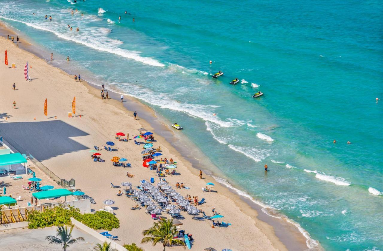 The Ultimate Resort - Beachfront 2 Bedroom Apartment With Direct Ocean View, Rooftop Pool, Hot Tub And Gym Hollywood Dış mekan fotoğraf